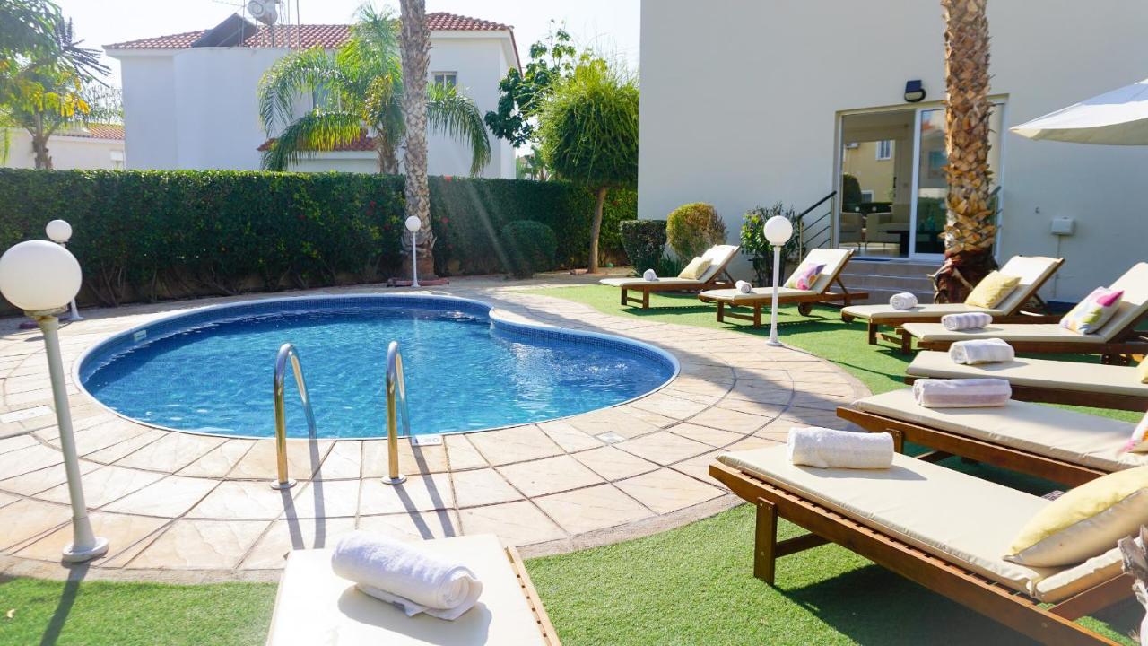Villa Oasis By Ezoria Villas Κόλπος των Κοραλλιών Εξωτερικό φωτογραφία